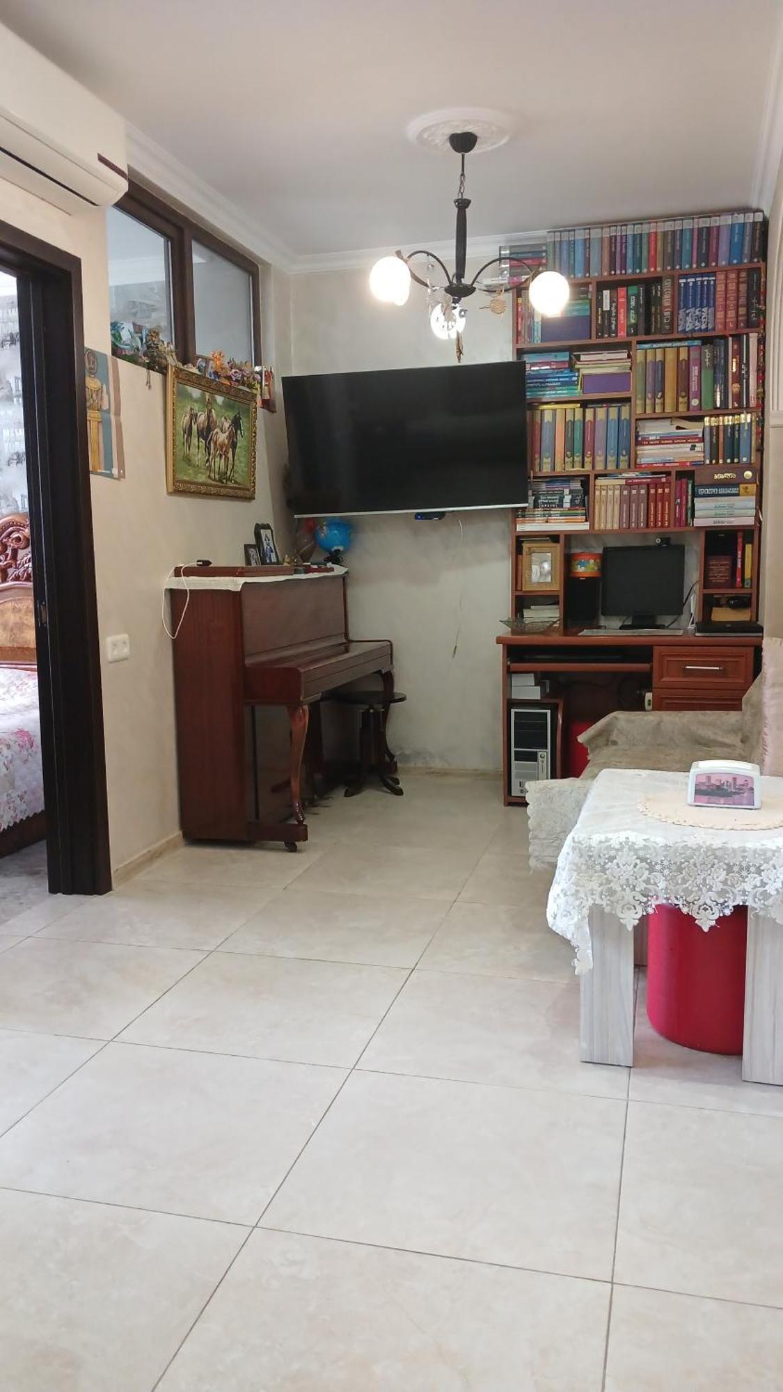 Bright And Cozy Apartment Батуми Экстерьер фото